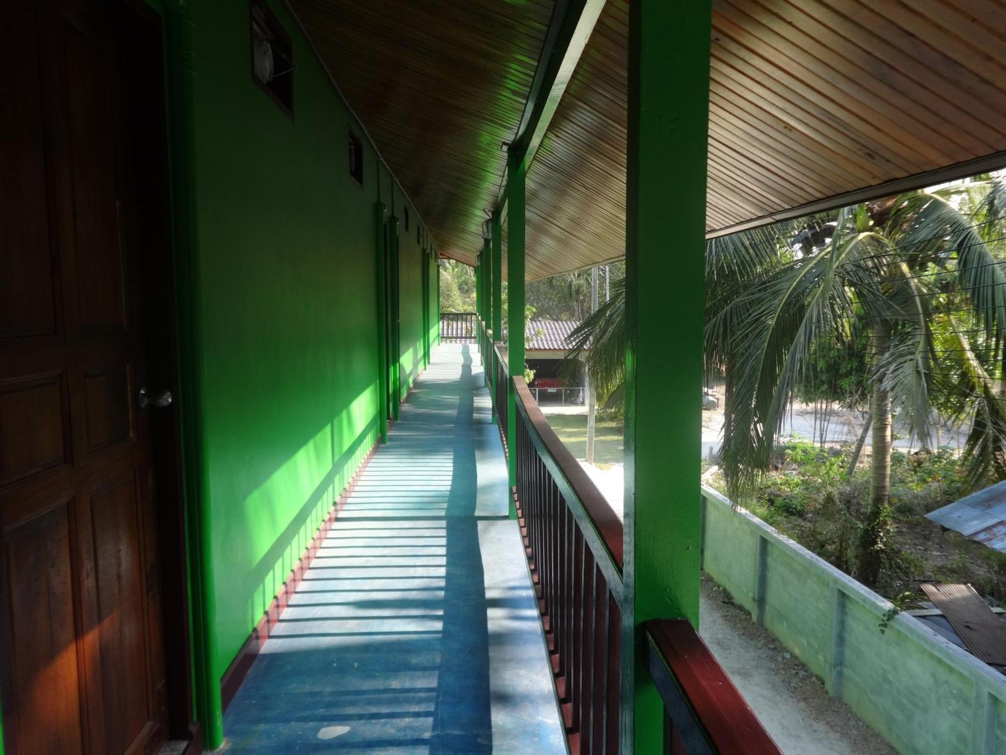 Needa Rock Resort Khanom Habitación foto