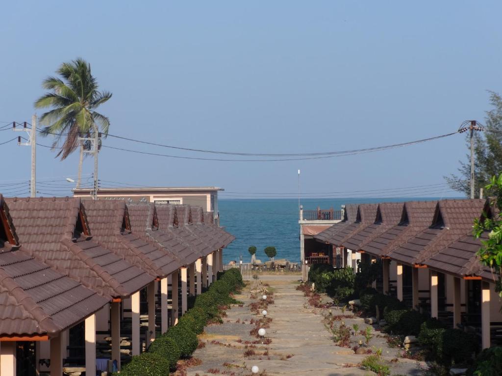 Needa Rock Resort Khanom Habitación foto
